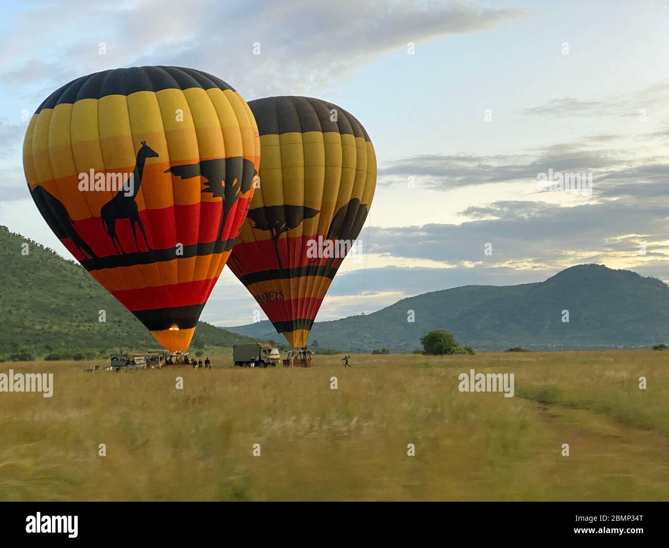 Due palloncini sono pronti per il tour con i turisti sul parco nazionale per vedere la fauna selvatica dalla vista dell'area. Foto Stock