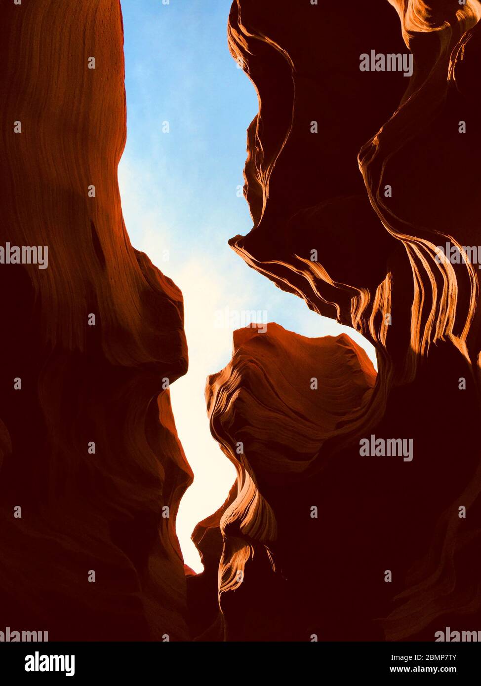 La bellezza paradisiaca dell'Antelope Canyon Foto Stock