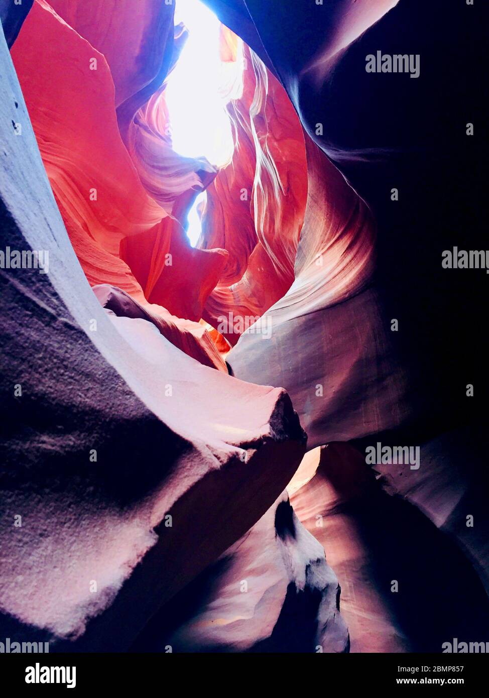 La bellezza paradisiaca dell'Antelope Canyon Foto Stock