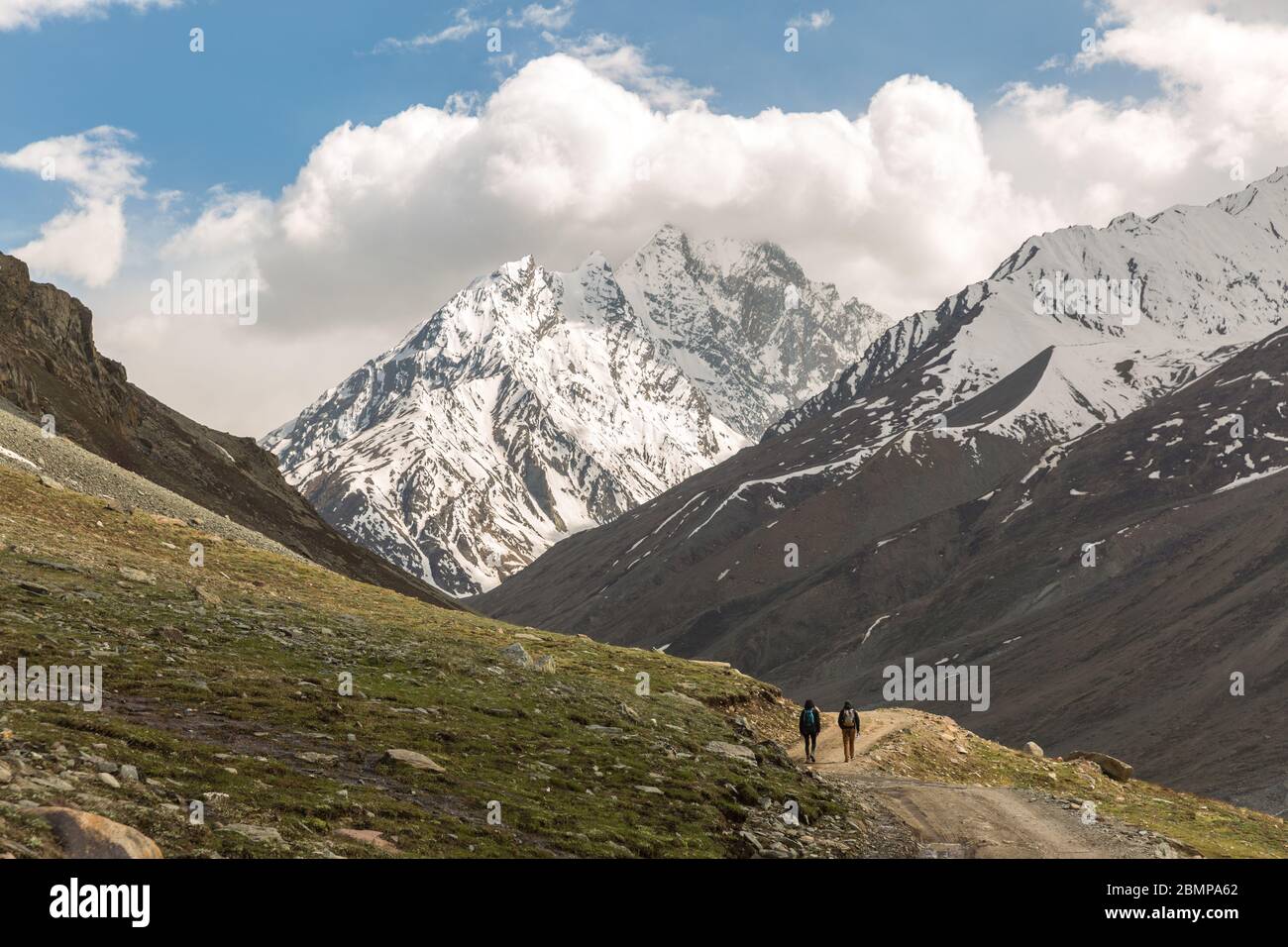 Chandra Valley in alta montagna Himalaya, India Foto Stock