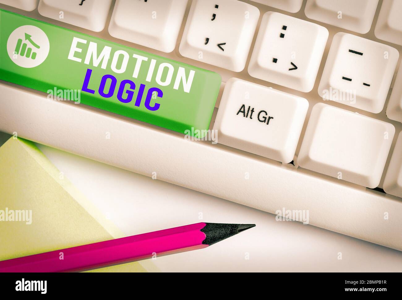 Nota di scrittura che mostra Emotion Logic. Concetto di business per cuore o anima del cervello o intelligenza confusione uguale equilibrio Foto Stock