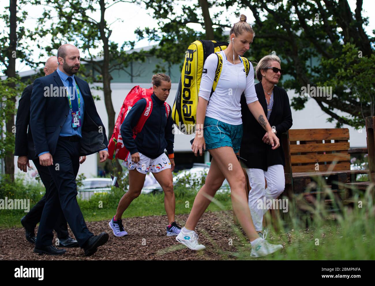 Kristyna Pliskova della Repubblica Ceca è in viaggio verso il campo per la sua partita finale al torneo di tennis del 2019 Nature Valley Classic WTA Premier Foto Stock