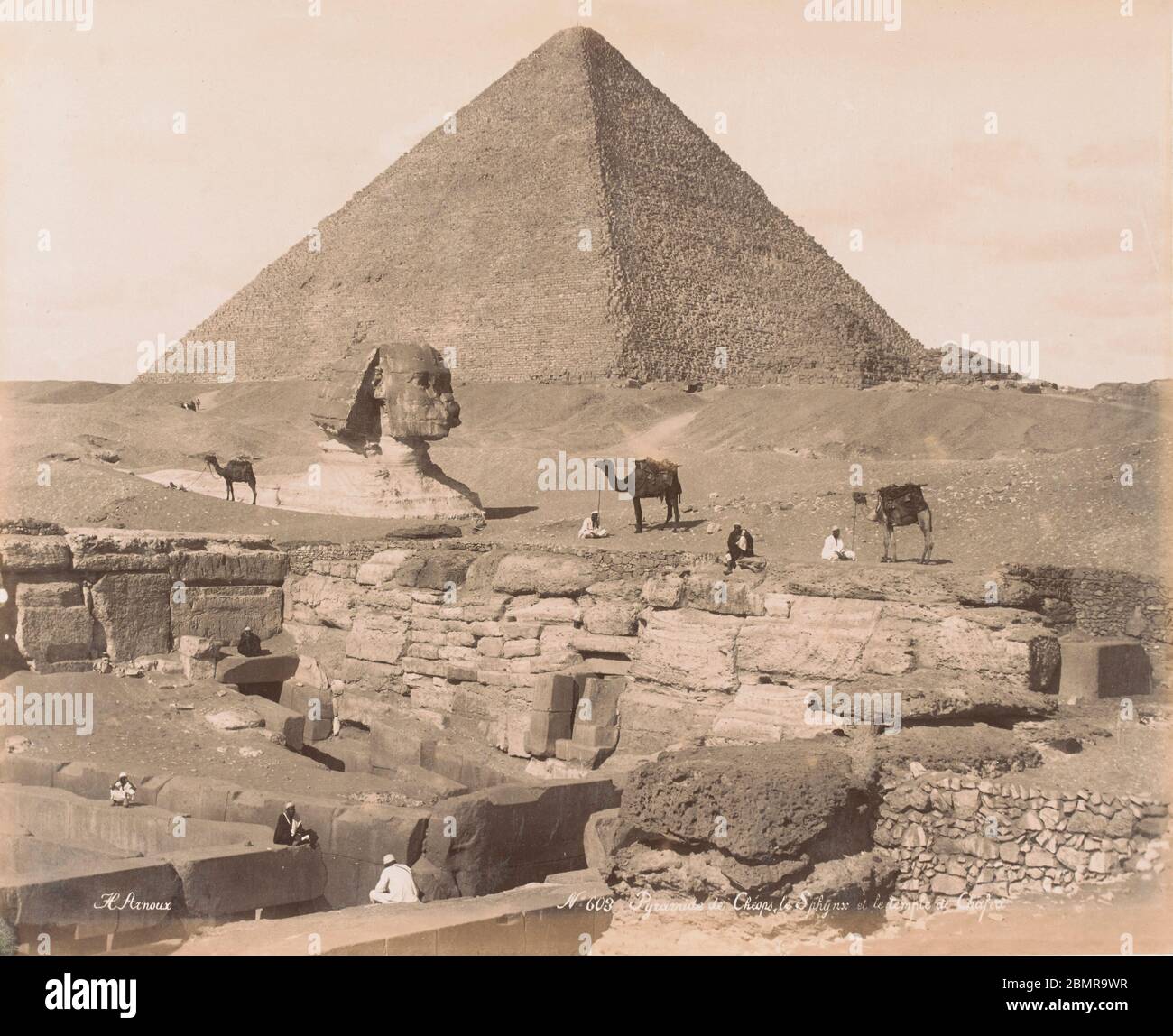 Stampa albumea d'argento della sfinge e della Grande Piramide di Giza, circa 1885, di H Arnoux Foto Stock