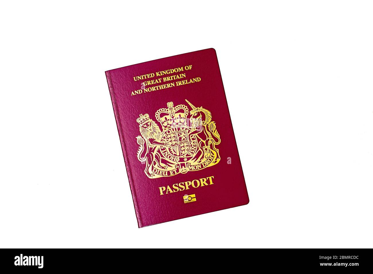 Passaporto britannico (2020) isolato su sfondo bianco Foto Stock