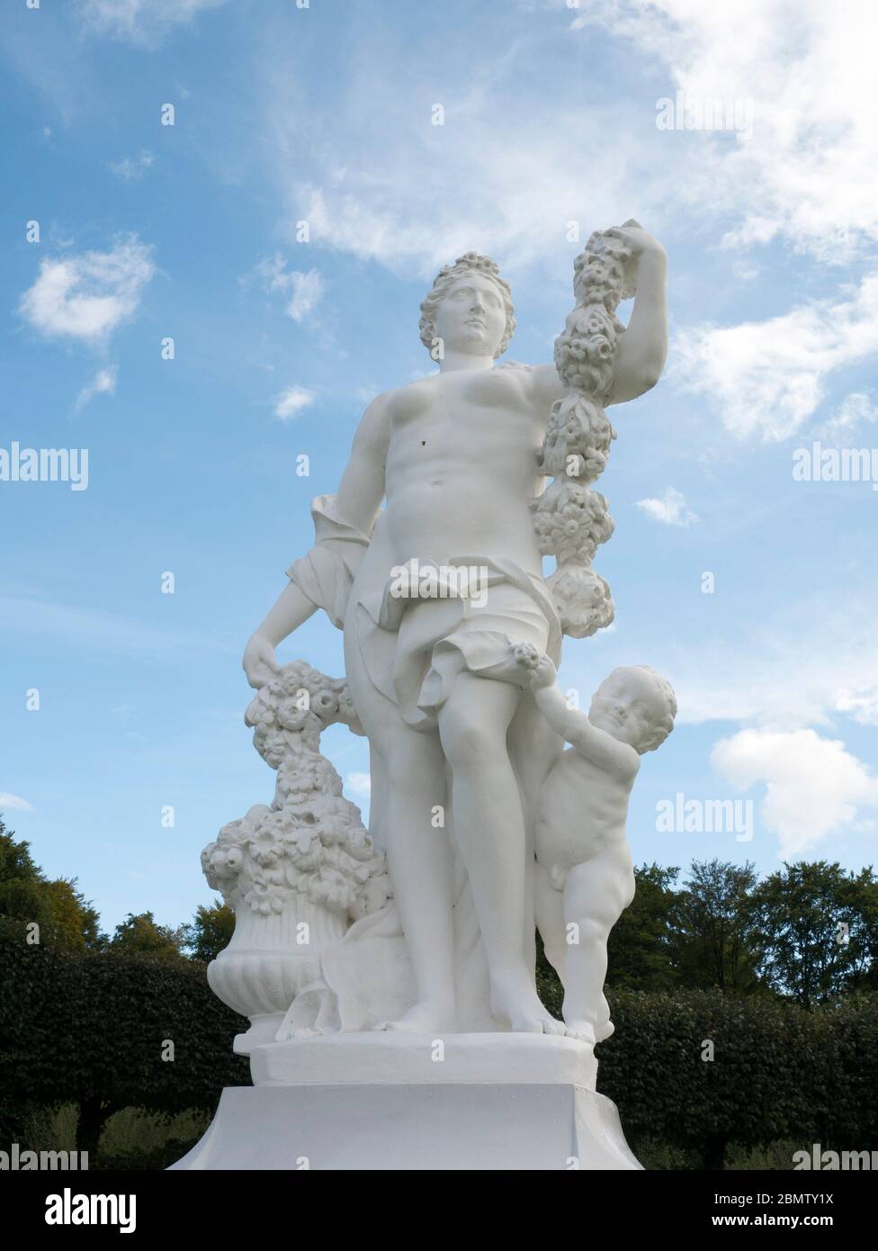 Statua im Schlosspark Brühl, Schloss Augustusburg, Brühl, NRW, Deutschland Foto Stock