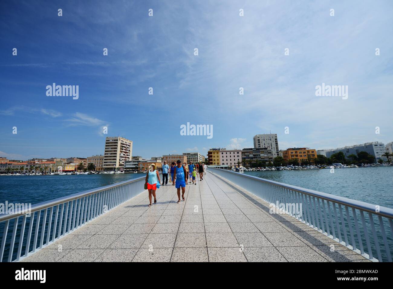 Il ponte pedonale della città di Zara, Croazia. Foto Stock