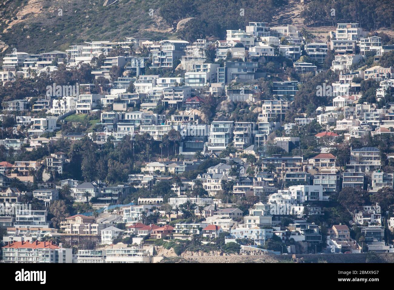 Vista panoramica di Città del Capo, provincia del Capo Occidentale, Sud Africa, una delle città più belle del mondo, da Table Bay, Oceano Atlantico. Foto Stock