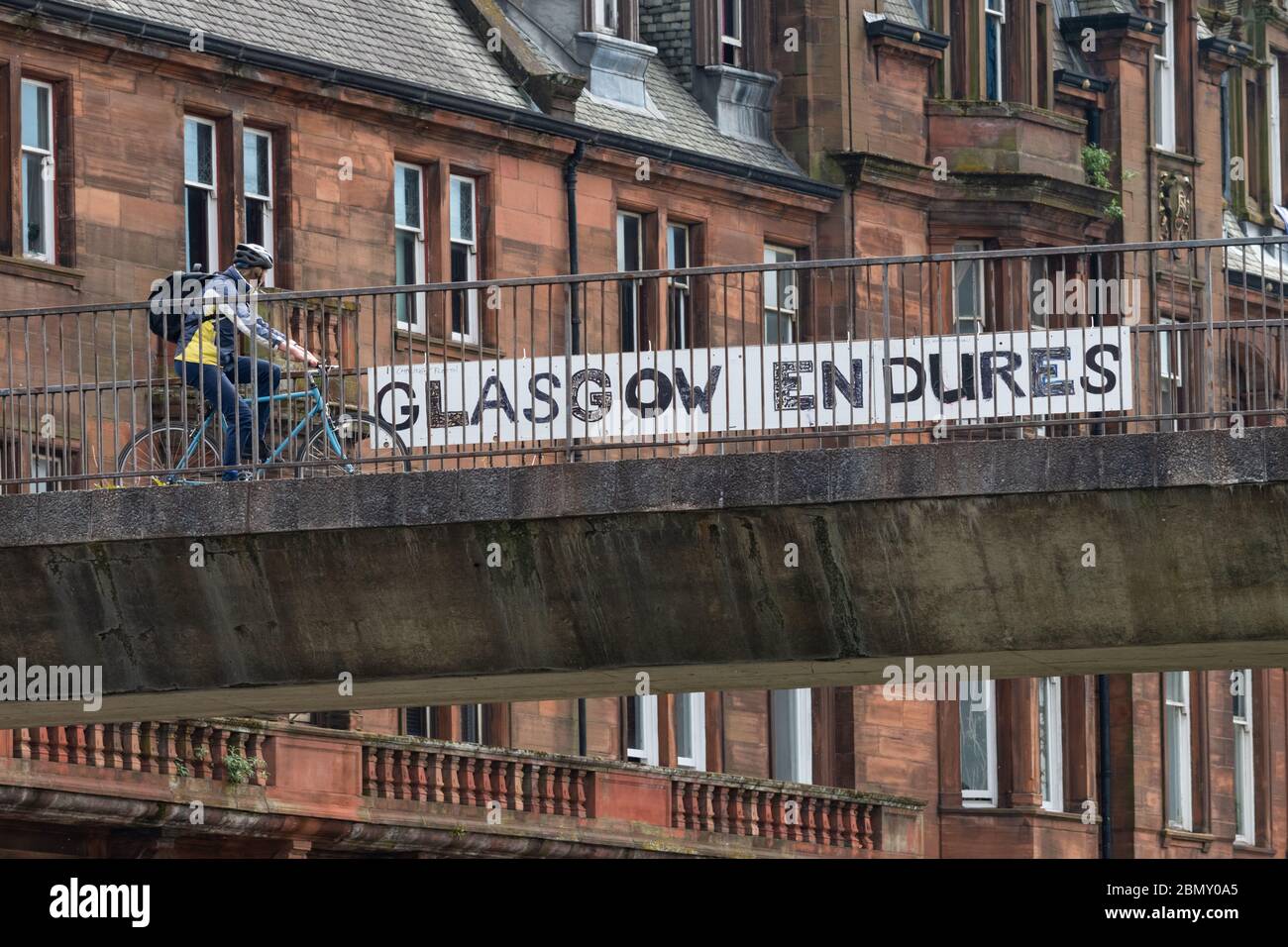 Coronavirus Glasgow, Scozia, UK - Glasgow subisce il segno durante il blocco del coronavirus maggio 2020 Foto Stock