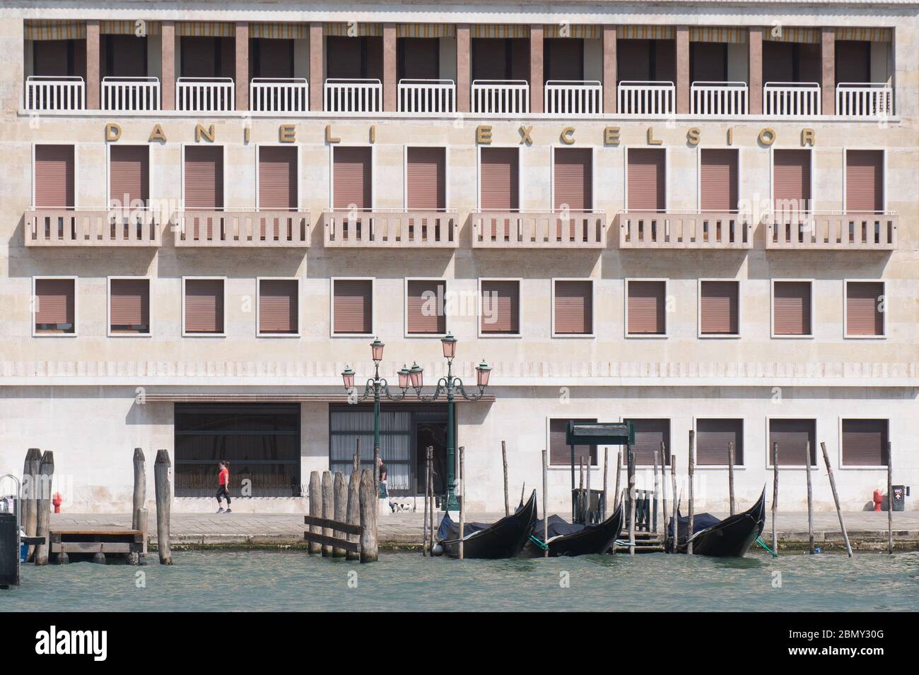 VENEZIA, ITALIA - 08 MAGGIO: Il lussuoso hotel Danieli Excelsior è chiuso per mancanza di turisti. L'Italia è stata il primo paese ad imporre un nazionalista Foto Stock