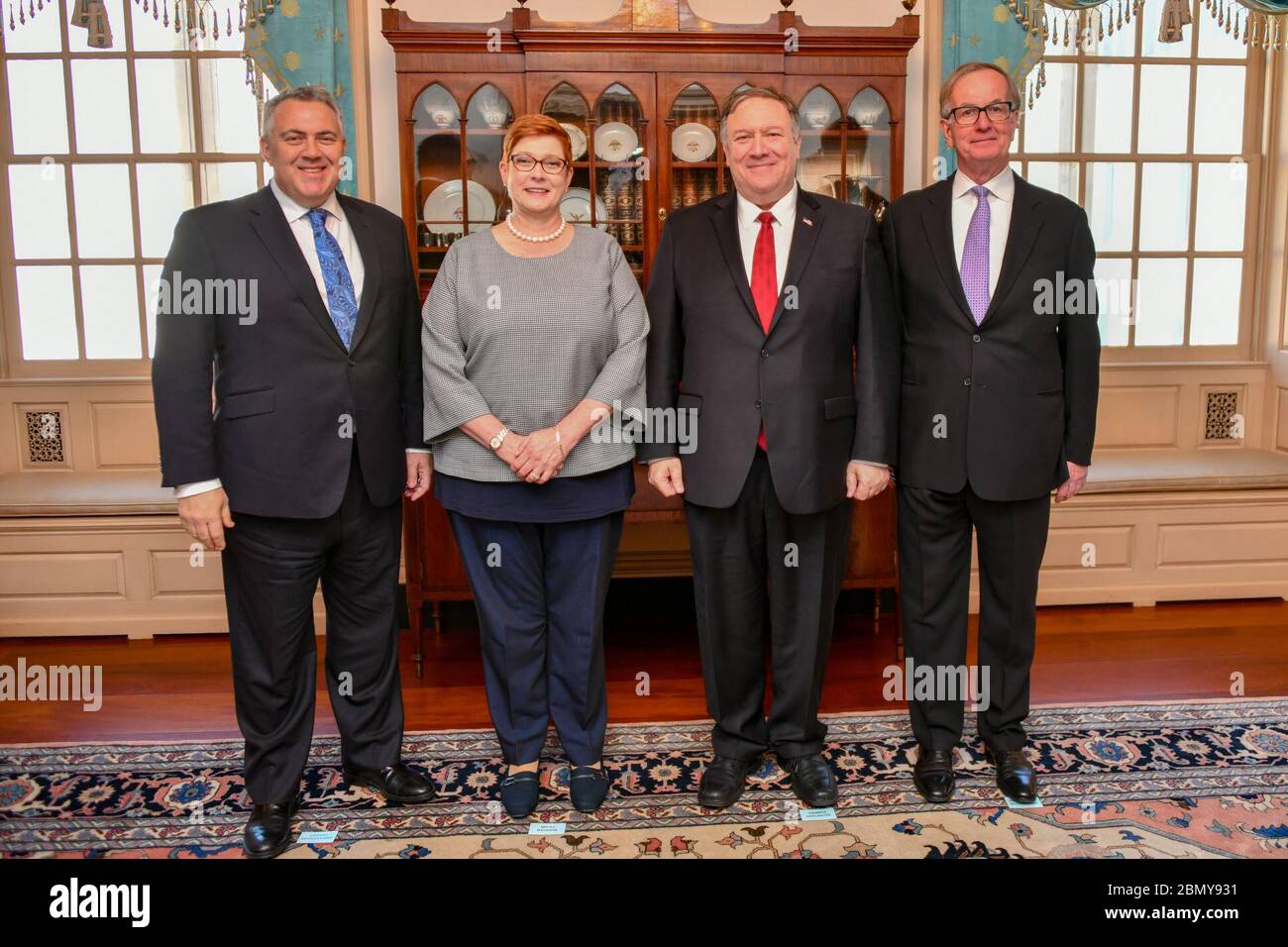 Il Segretario Pompeo accoglie il Ministro degli Esteri australiano Payne a Washington il Segretario di Stato americano Michael R. Pompeo pone per una foto con (L a R) Ambasciatore australiano negli Stati Uniti, Joe Hockey, Ministro degli Esteri australiano Marise Payne e Ambasciatore designato degli Stati Uniti in Australia, Arthur B. Culvahouse Jr. Al Dipartimento di Stato degli Stati Uniti a Washington, D.C., il 30 gennaio 2019. Foto Stock