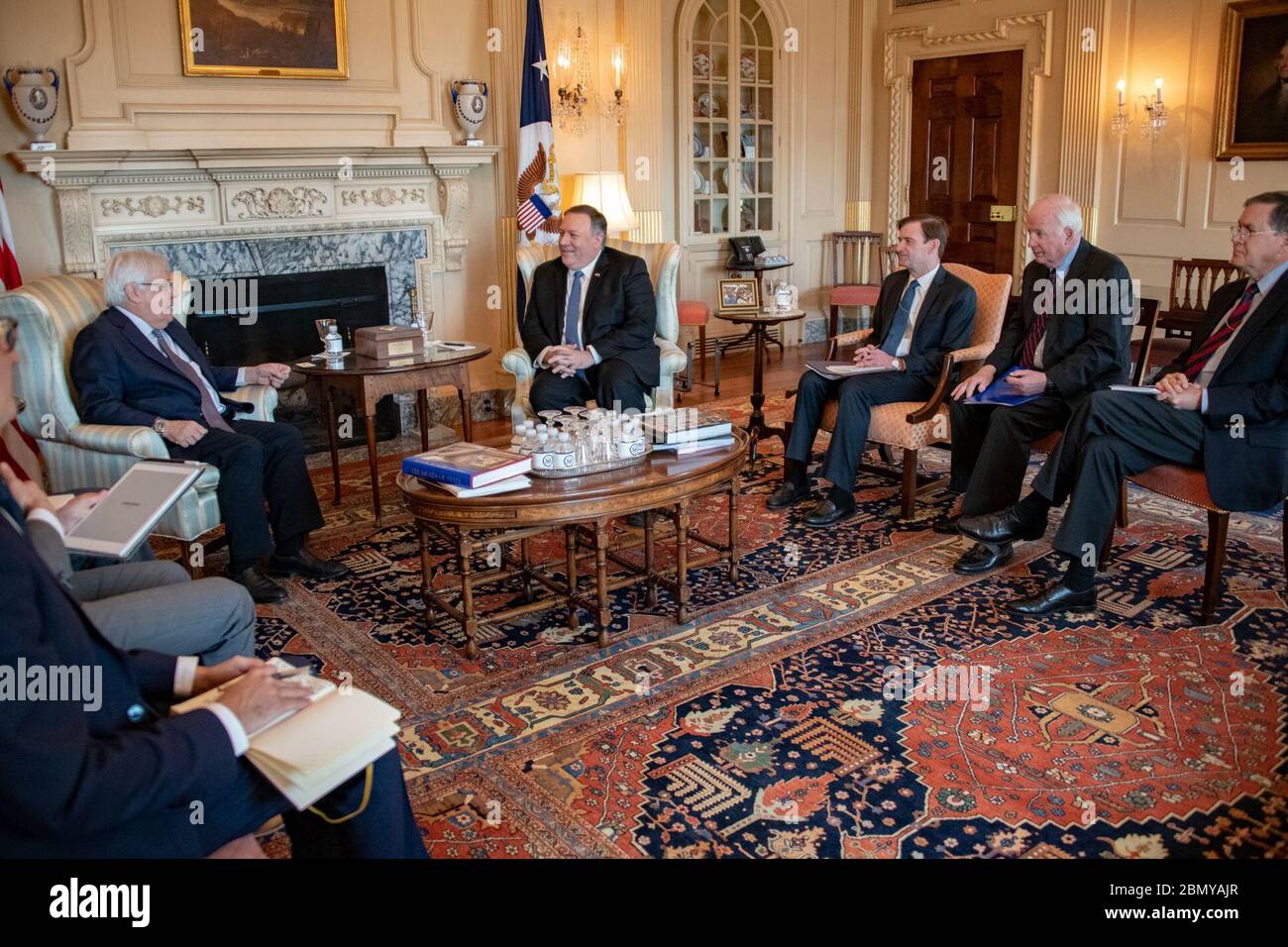 Il 14 marzo 2019, il Segretario di Stato degli Stati Uniti Michael Pompeo ha incontrato l'inviato speciale delle Nazioni Unite Martin Griffiths presso il Dipartimento di Stato degli Stati Uniti a Washington, D.C., per discutere gli sforzi diplomatici e le relazioni internazionali. Foto Stock