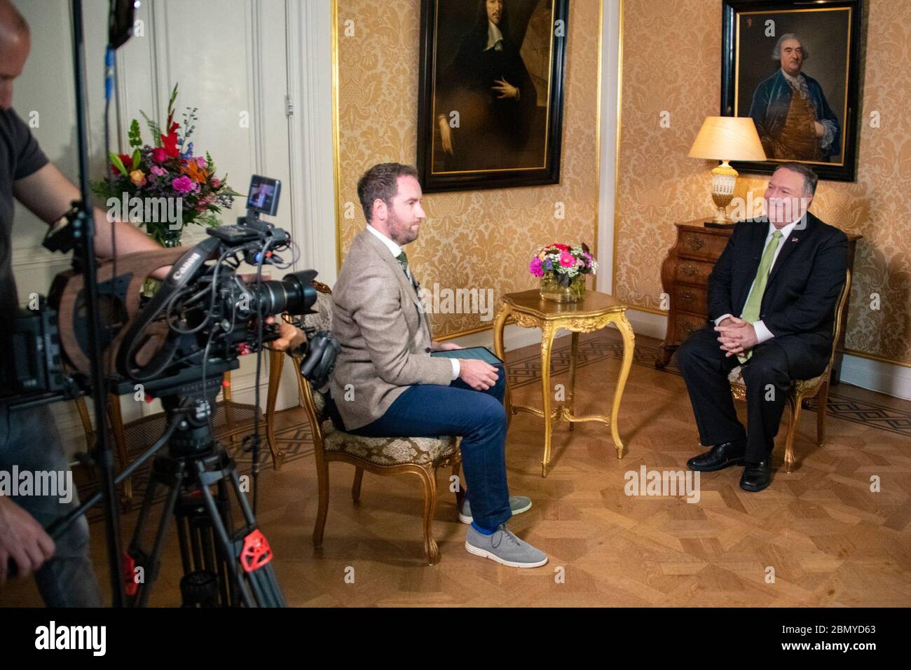 Il 3 giugno 2019, il Segretario di Stato degli Stati Uniti Michael Pompeo ha partecipato a interviste dei media a l'Aia, nei Paesi Bassi, per discutere le relazioni internazionali e la politica estera degli Stati Uniti. Foto Stock