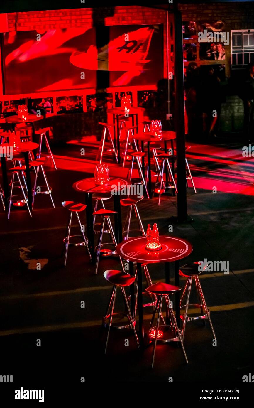 Johannesburg, Sud Africa - 20 agosto 2015: Coca Cola Coke Studio arredamento di design interno con marchio per eventi party Foto Stock