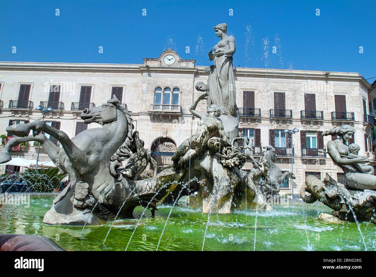 Fontana di Diana o Artemide, Piazza Archimede, Siracusa, Sicilia, Italia Foto Stock