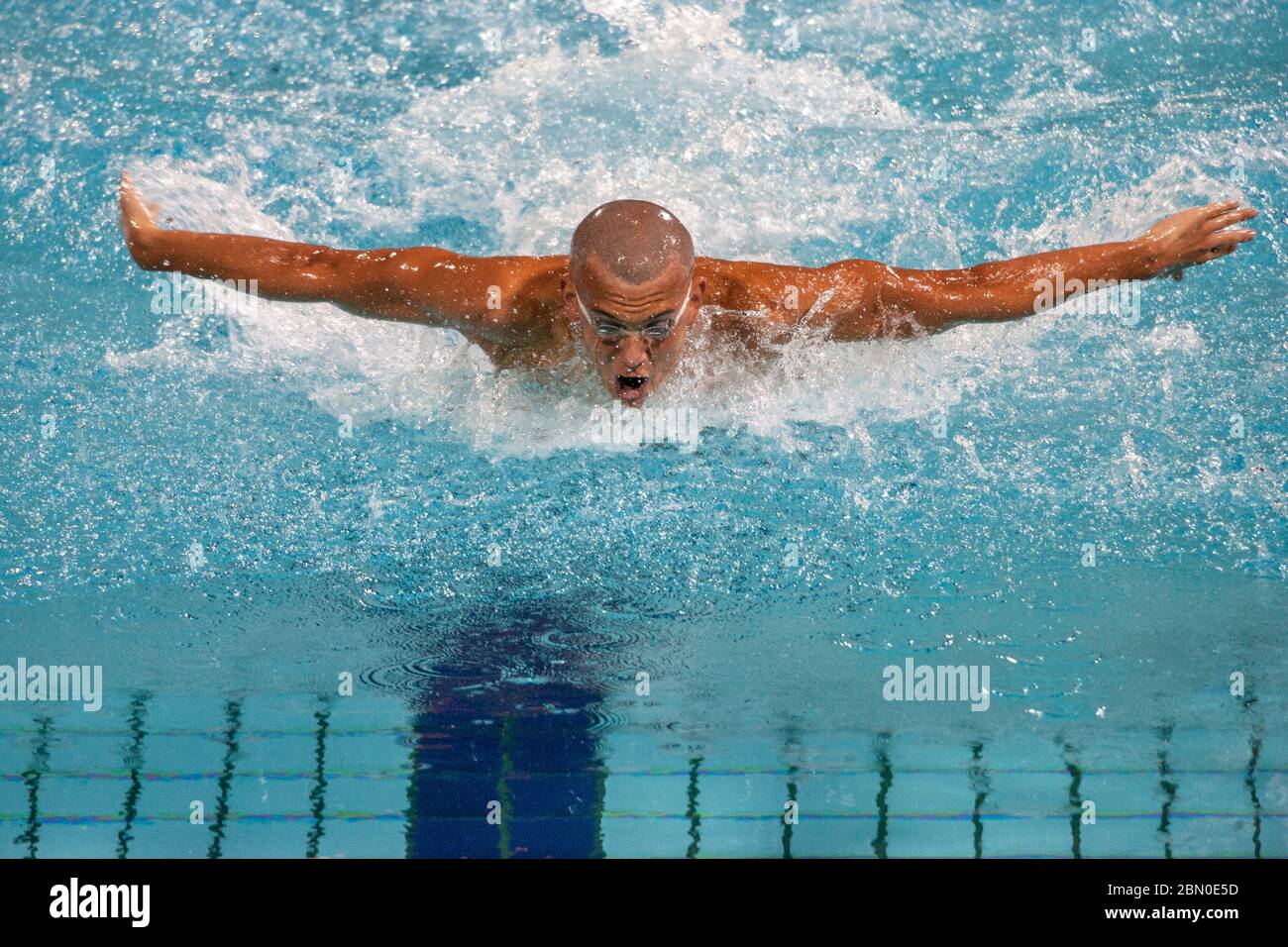 László Cseh ( HUN) compete nelle semifinali individuali da 200 metri degli uomini alle Olimpiadi estive di Atene del 2004. Foto Stock