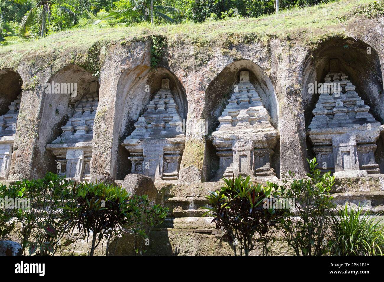 Gunung Kawi - tombe reali nelle rocce di Bali, Indonesia Foto Stock