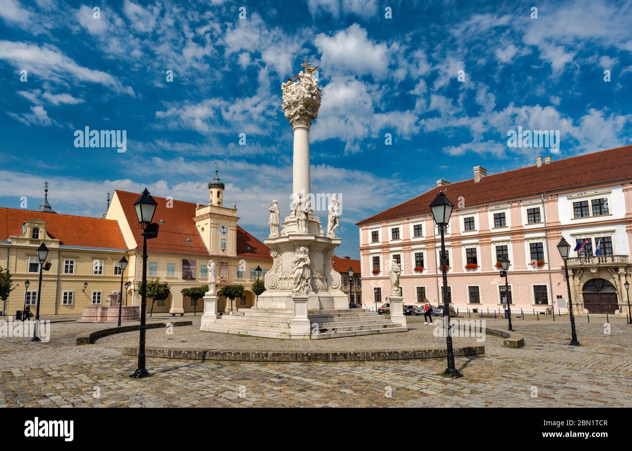 Monumento alla Santissima Trinità, in stile barocco, a Trg Svetog Trojstva (Piazza della Santissima Trinità), sezione Tvrda (cittadella) di Osijek, Slavonia, Croazia Foto Stock