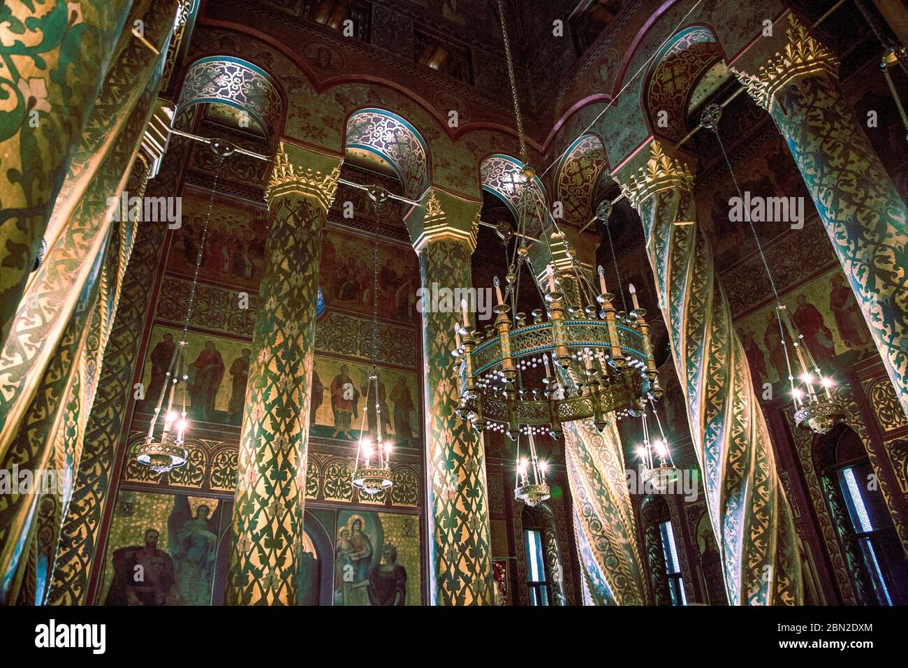 Monastero di Curtea de Arges - Romania bella architettura all'interno della chiesa Foto Stock