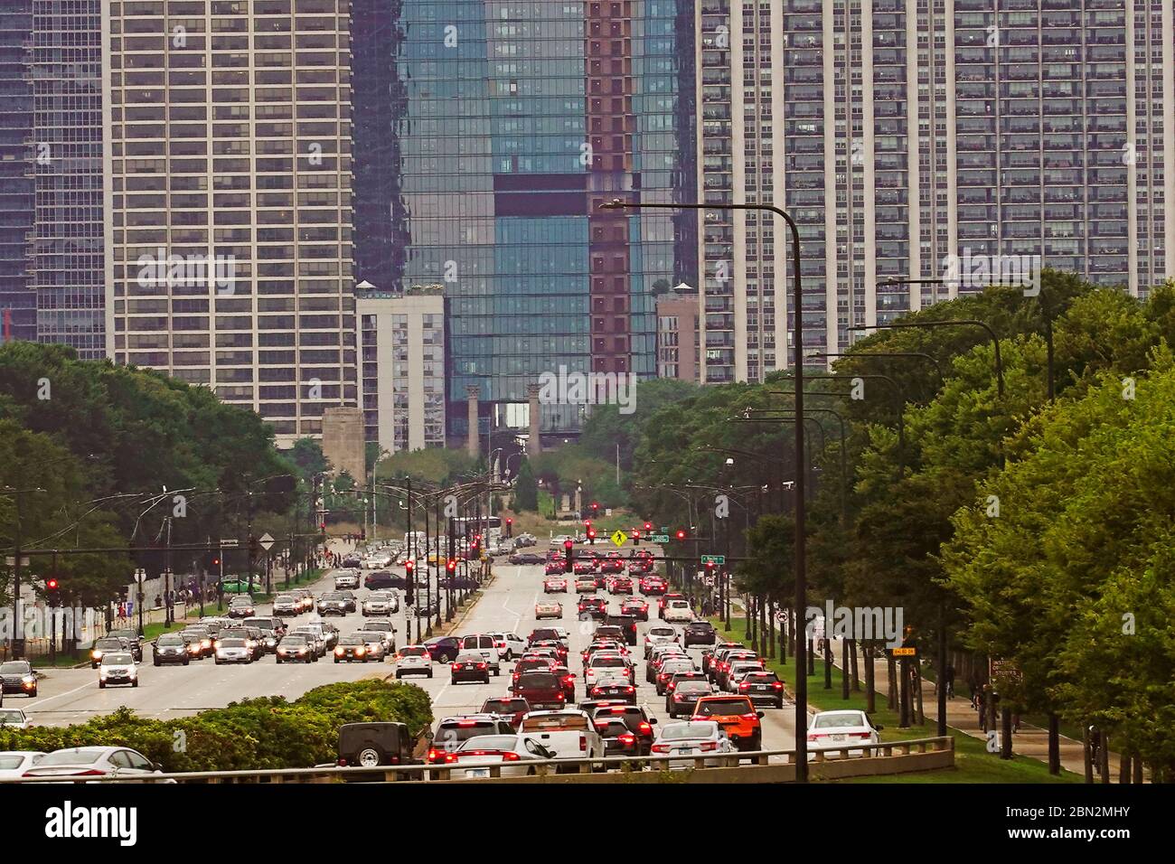 Traffico sul lungolago in Chicago, Illinois Foto Stock