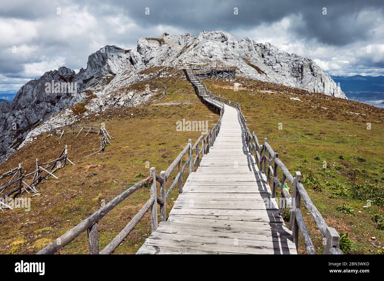 Shika Snow Mountain Scenic Area (Blue Moon Valley), Cina. Foto Stock
