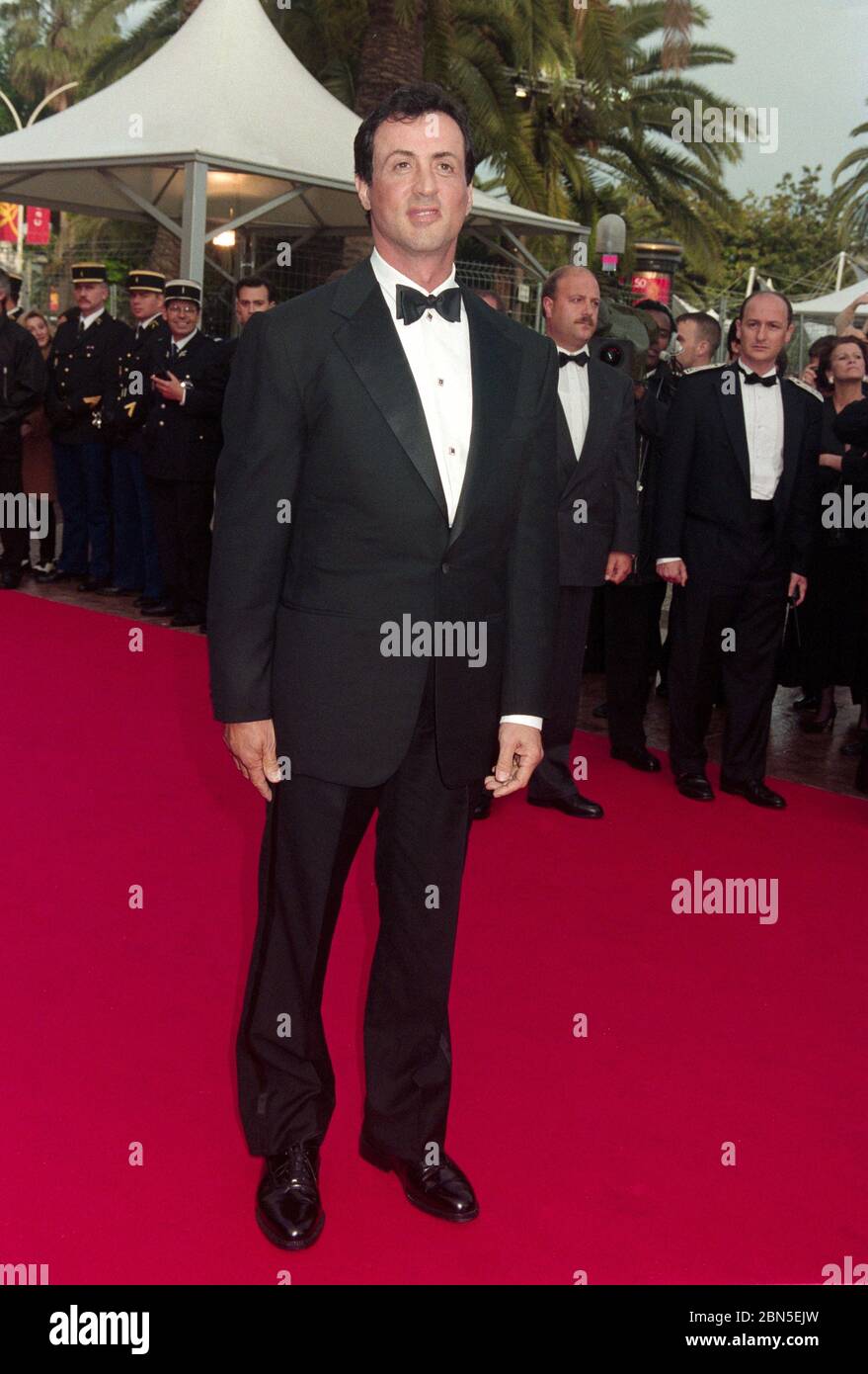 CANNES, FRANCIA. Maggio 1997: Sylvester Stallone al 50° Festival del Film di Cannes. Foto file © Paul Smith/Featureflash Foto Stock