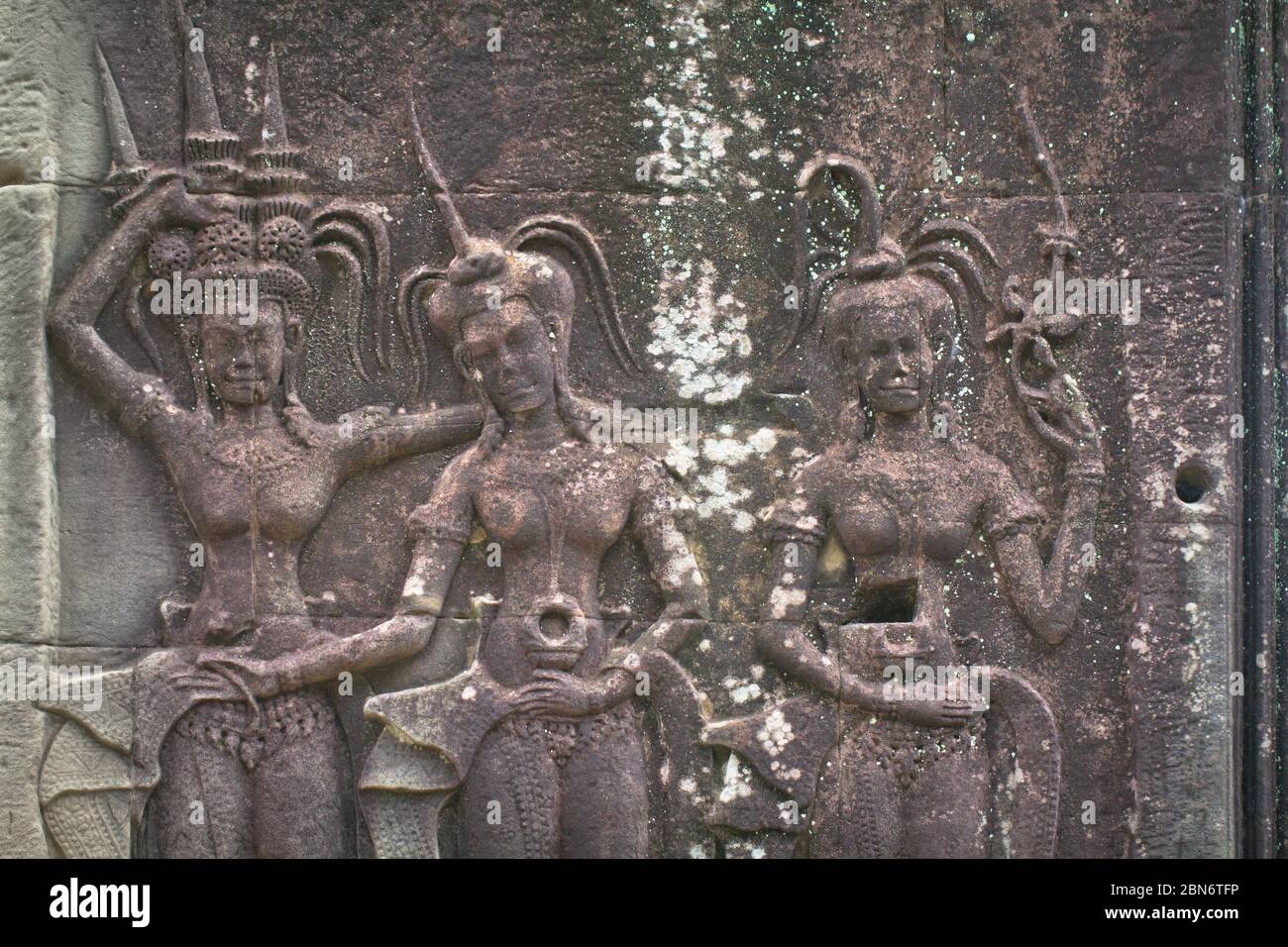 Angkor Wat è un complesso di templi in Cambogia ed è il più grande monumento religioso del mondo Foto Stock