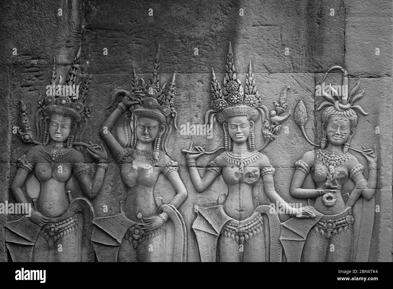 Angkor Wat è un complesso di templi in Cambogia ed è il più grande monumento religioso del mondo Foto Stock