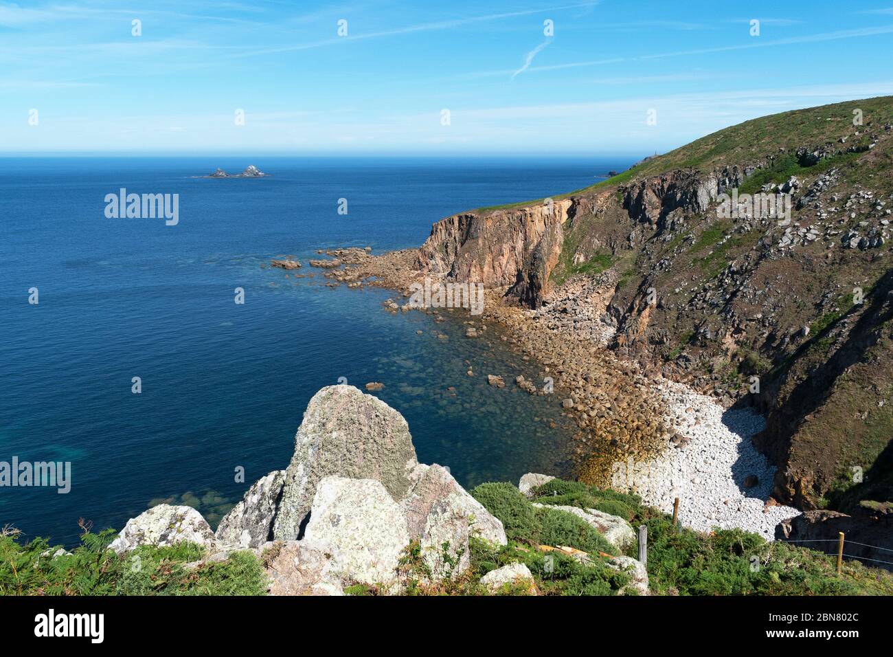 culla a porth naven in cornovaglia, inghilterra, gran bretagna Foto Stock