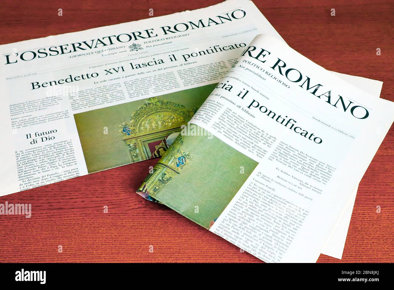 Dimissioni DI PAPA BENEDETTO XVI, giornale ufficiale Vaticano l'Osservatore Romano del 11 febbraio 2013 Foto Stock