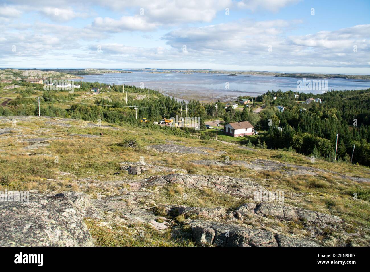 La costiera atlantica villaggio di pescatori di Tete-de-la-Baleine, sulla North Shore inferiore del Québec, Golfo di San Lorenzo, Canada. Foto Stock