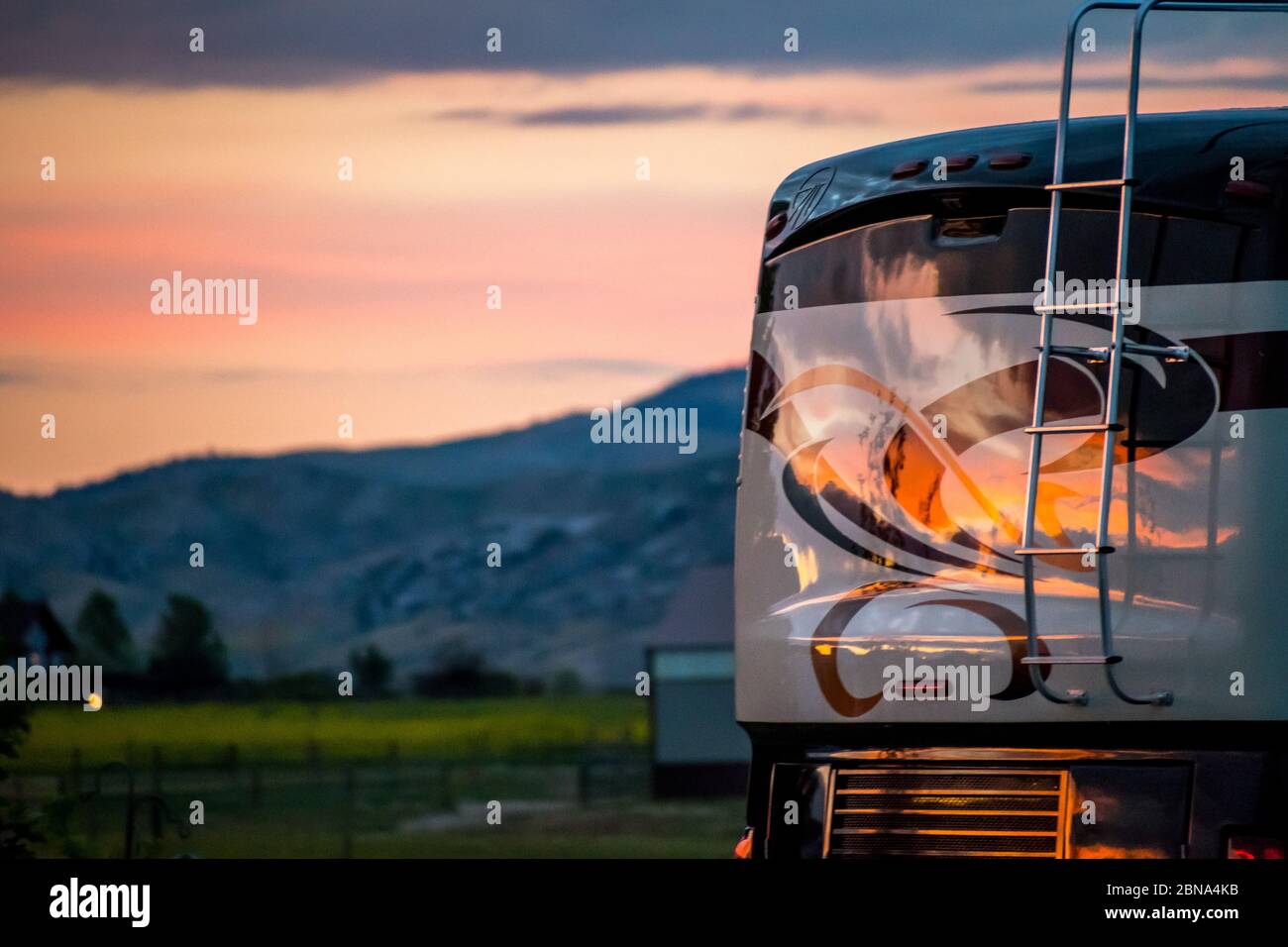 Three Forks, MT, USA - 3 luglio 2019: Godendo della vista affascinante dal nostro RV Foto Stock