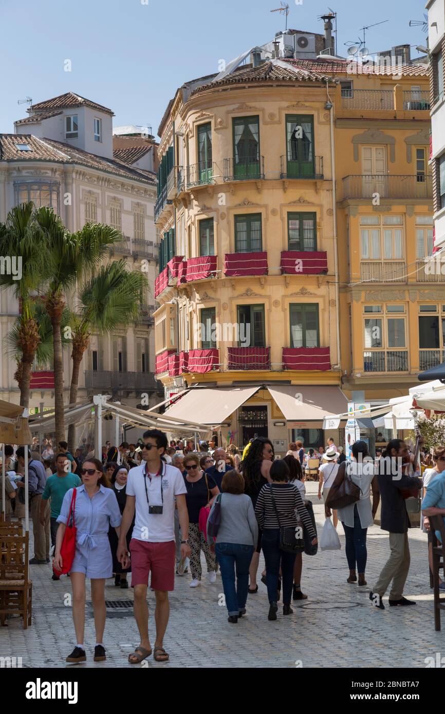 Caffè e ristoranti su Plaze del Siglo Malaga, Costa del Sol, Andalusia, Spagna, Europa Foto Stock