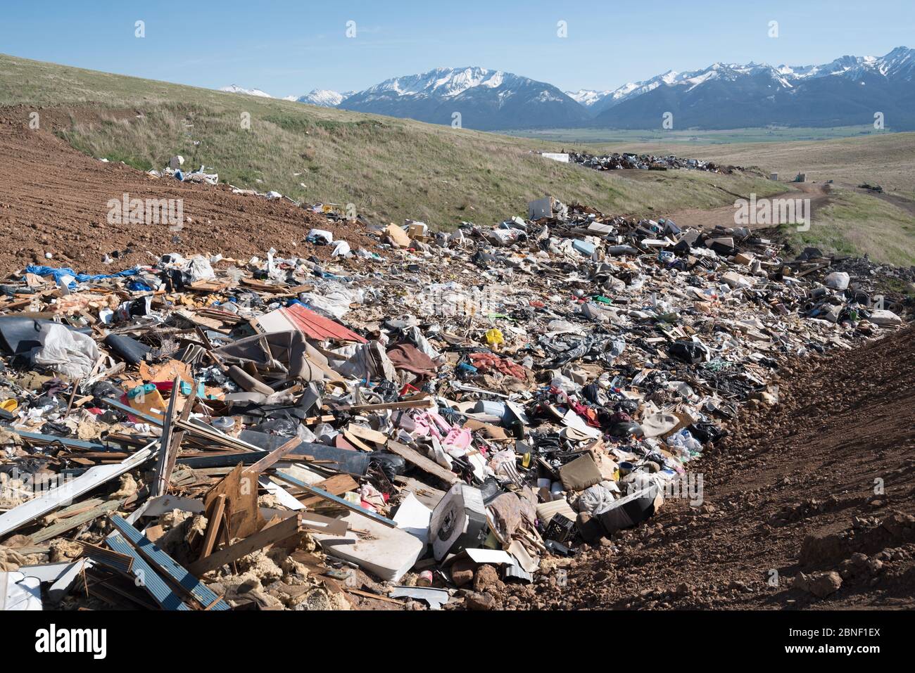 Rifiuti presso la Ant Flat Landfill nella contea di Wallowa, Oregon. Foto Stock