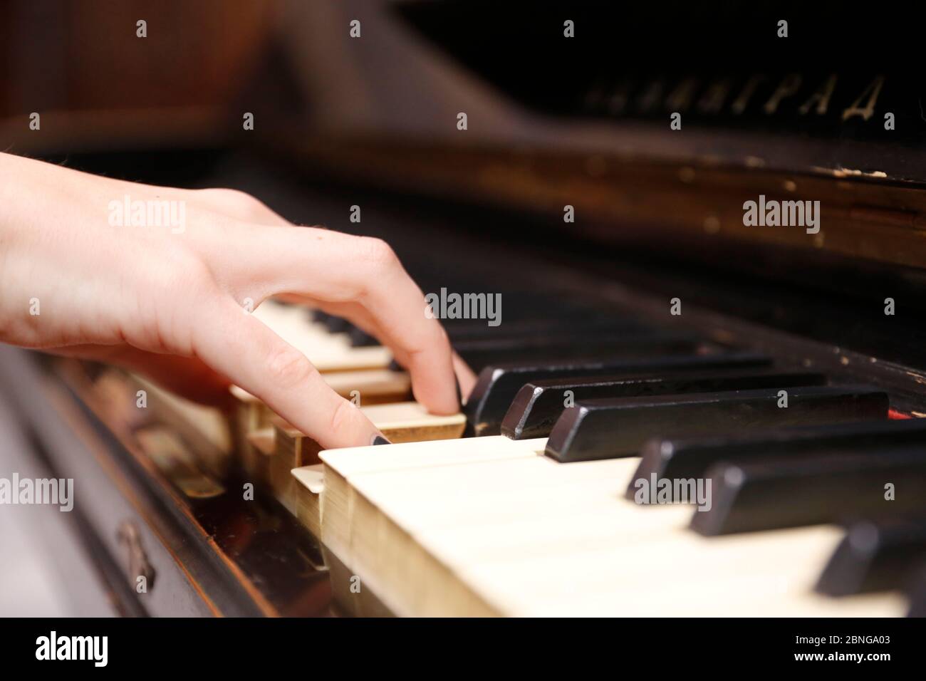Contatto con il dito Foto Stock