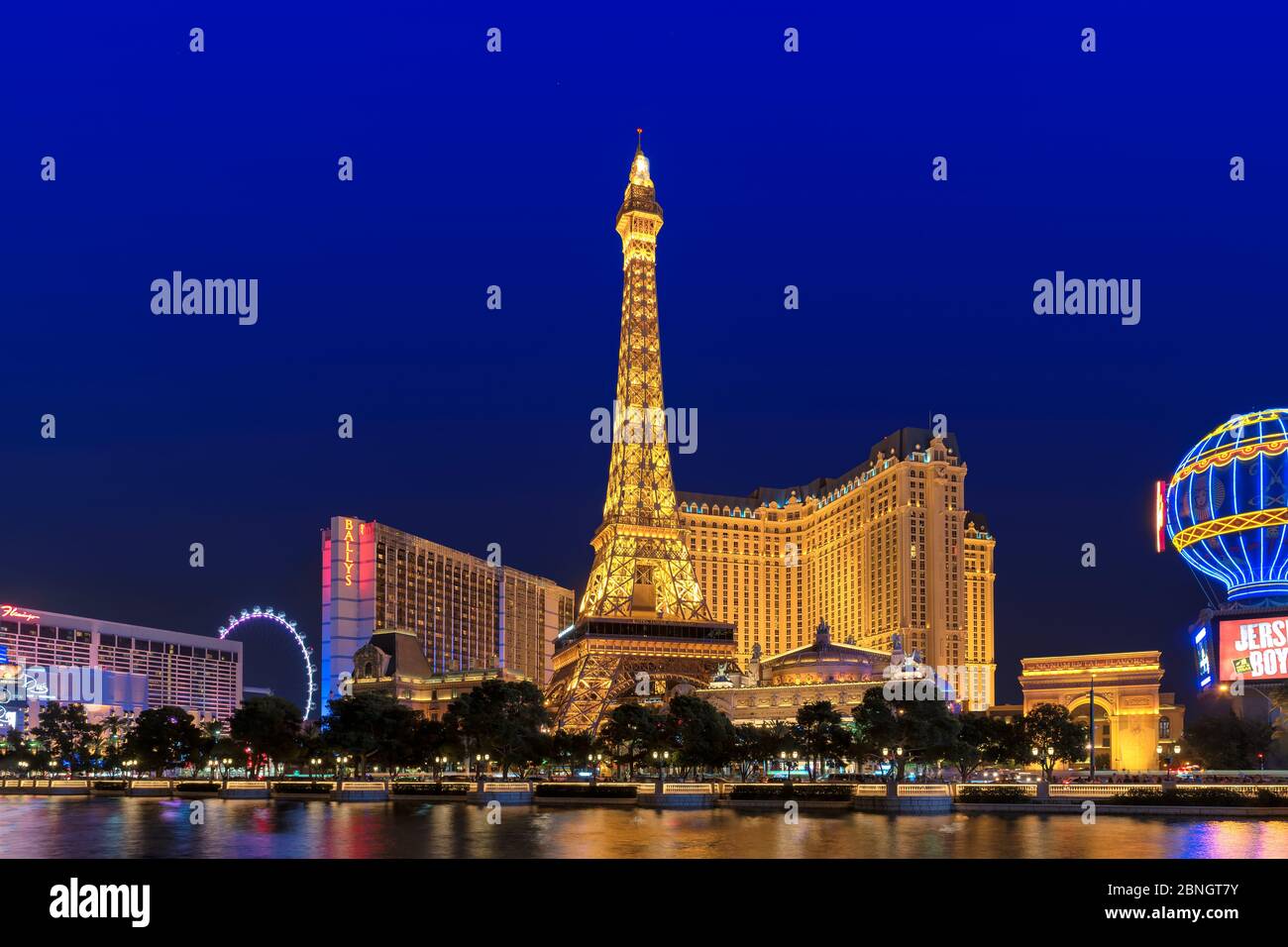 Las Vegas strip skyline come visto durante la notte Foto Stock