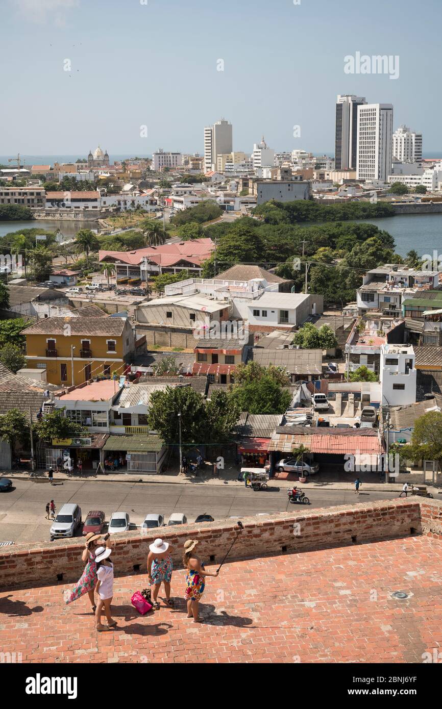 Vista dal Castillo de San Felipe de Barajas, Cartagena, Dipartimento di Bolivar, Colombia, Sud America Foto Stock