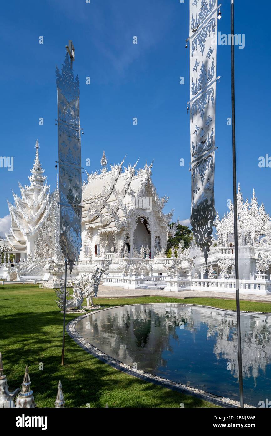 Wat Rong Khun (bianco Tempio), Chiang Rai, Thailandia del Nord della Thailandia, Asia sud-orientale, Asia Foto Stock