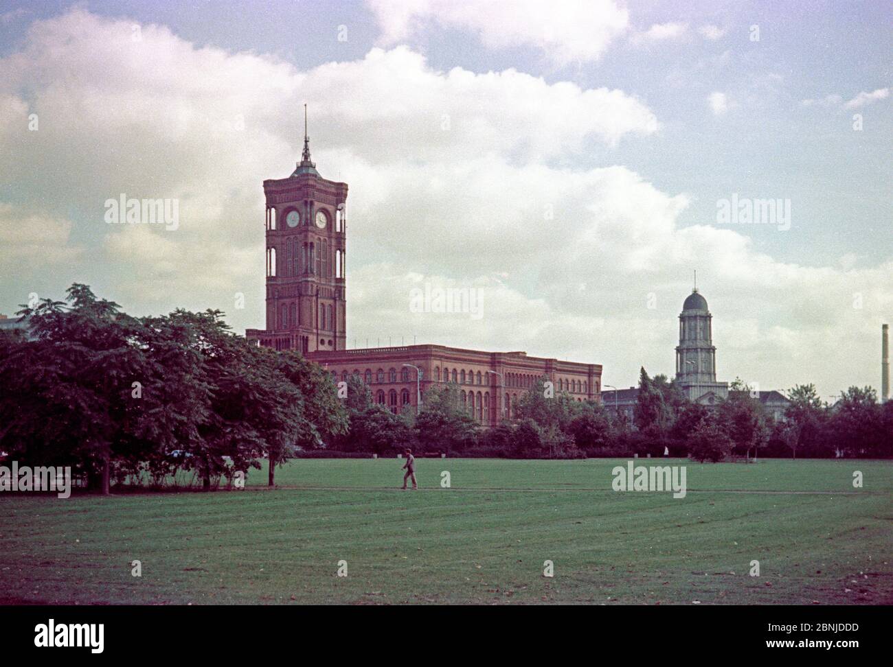 Rotes Rathaus (Municipio Rosso), ottobre 1980, Berlino Est, Germania Est Foto Stock