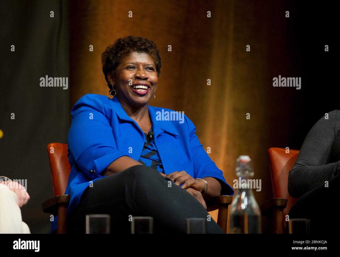 Austin, Texas USA, 23 settembre 2012: L'autore e giornalista Gwen Ifill parla a un evento Texas Tribune presso l'Università del Texas di Austin. Ifill è il moderatore del PBS show ''Washington Week' e un corrispondente senior per il PBS show Newshour'. ©Bob Daemmrich Foto Stock