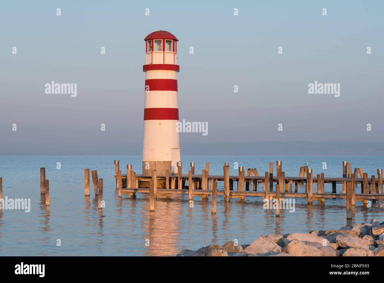 Faro di Podersdorf am See, Neusiedlersee, Burgenland, Austria Foto Stock