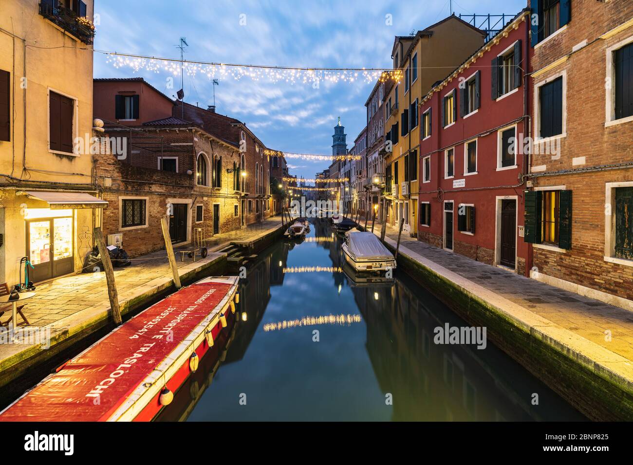 Canale in serata, Venezia, centro storico, Veneto, Italia, Italia settentrionale, Europa Foto Stock