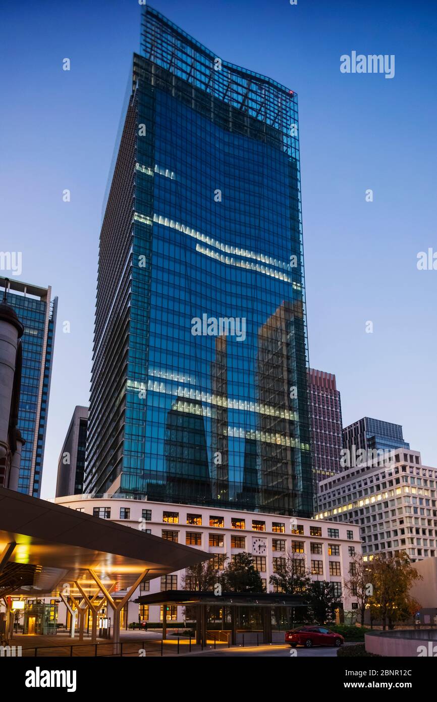 Giappone, Honshu, Tokyo, Marunouchi, Kitte Building E Tokyo Central Post Office Foto Stock