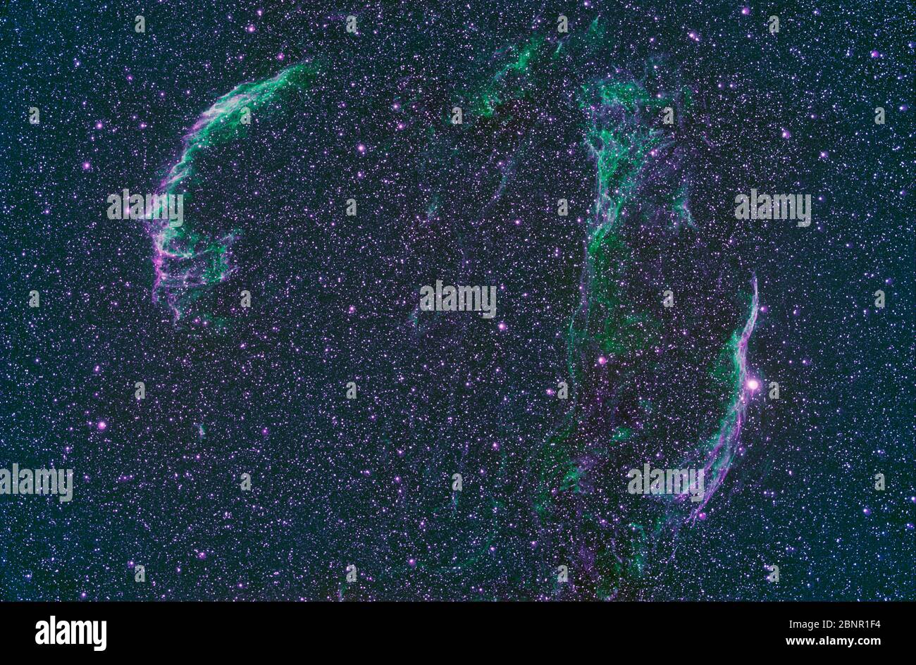 Il Neil Nebula di Cygnus, con immagini a banda stretta di Londra, Regno Unito, da Eastern Veil (in alto a sinistra) a Western Veil (in basso a destra). Foto Stock