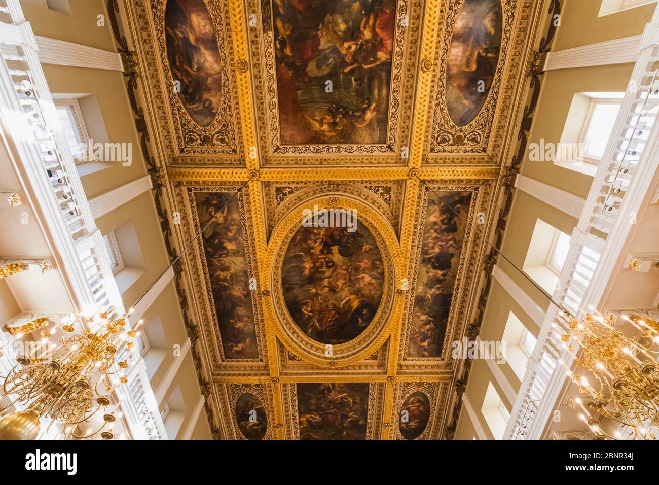 Inghilterra, Londra, Westminster, Whitehall, The Banqueting Hall Disegnata Da Inigo Jones Con Dipinti A Soffitto Di Rubens Foto Stock