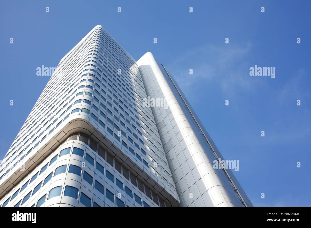 Deutsche Bahn Verwaltung, Silberturm o Silver Tower , edificio di uffici, Francoforte sul meno, Assia, Germania, Europa Foto Stock