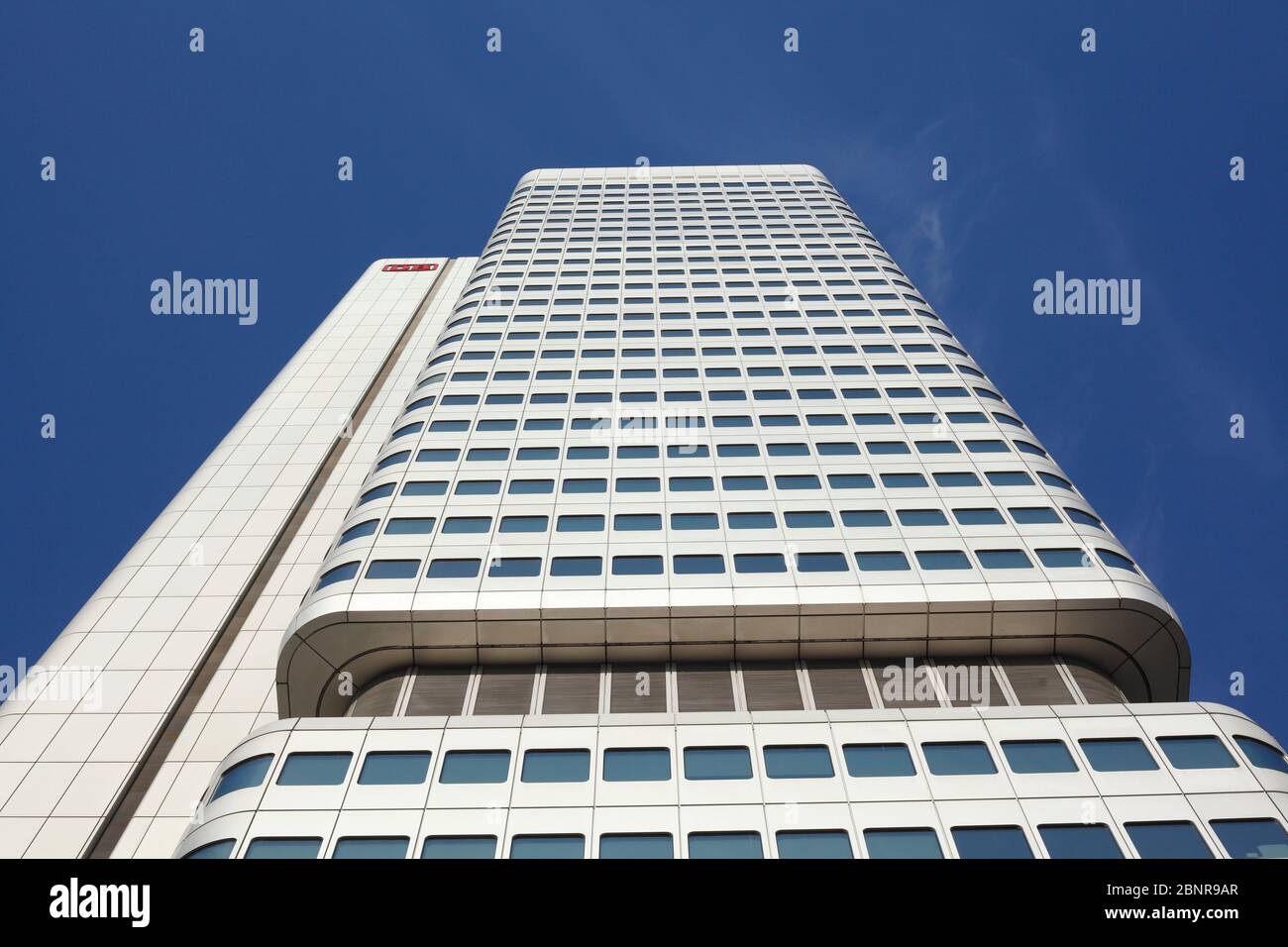 Deutsche Bahn Verwaltung, Silberturm o Silver Tower , edificio di uffici, Francoforte sul meno, Assia, Germania, Europa Foto Stock