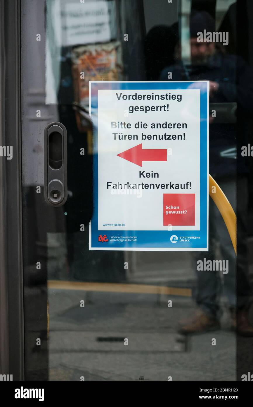 Avviso sui trasporti pubblici per la situazione attuale. Foto Stock