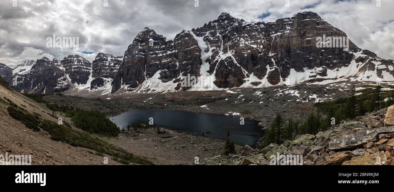 Canada, Alberta, Banff National Park, Lake Louise, Valley of the Ten Peaks, panorama montano Foto Stock