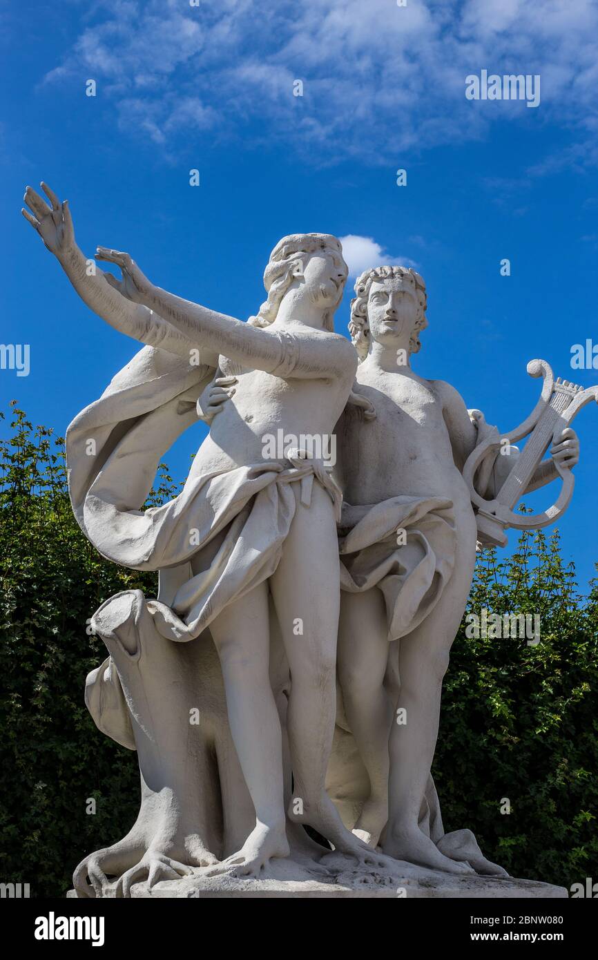 Vienna, Austria - 19 giugno 2018: Vista di una statua nel Giardino del Belvedere inferiore Foto Stock
