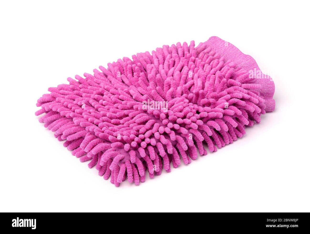 Mitt di lavaggio in microfibra rosa isolato su bianco Foto Stock